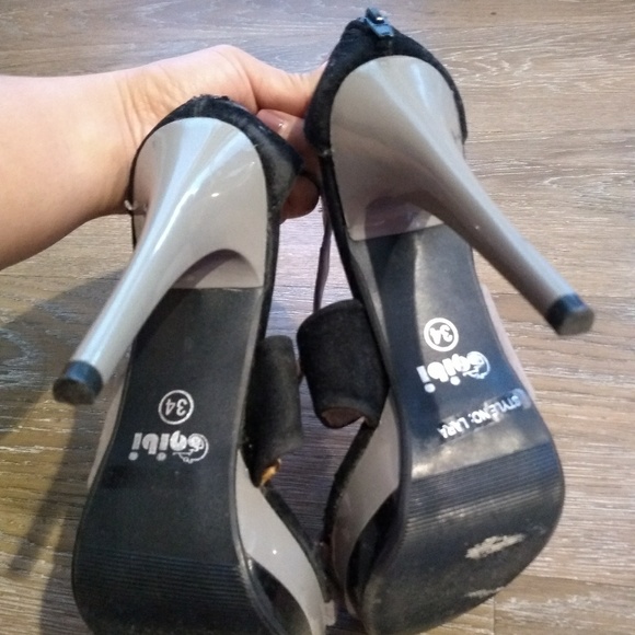 Gibi sandal - Picture 3 of 5